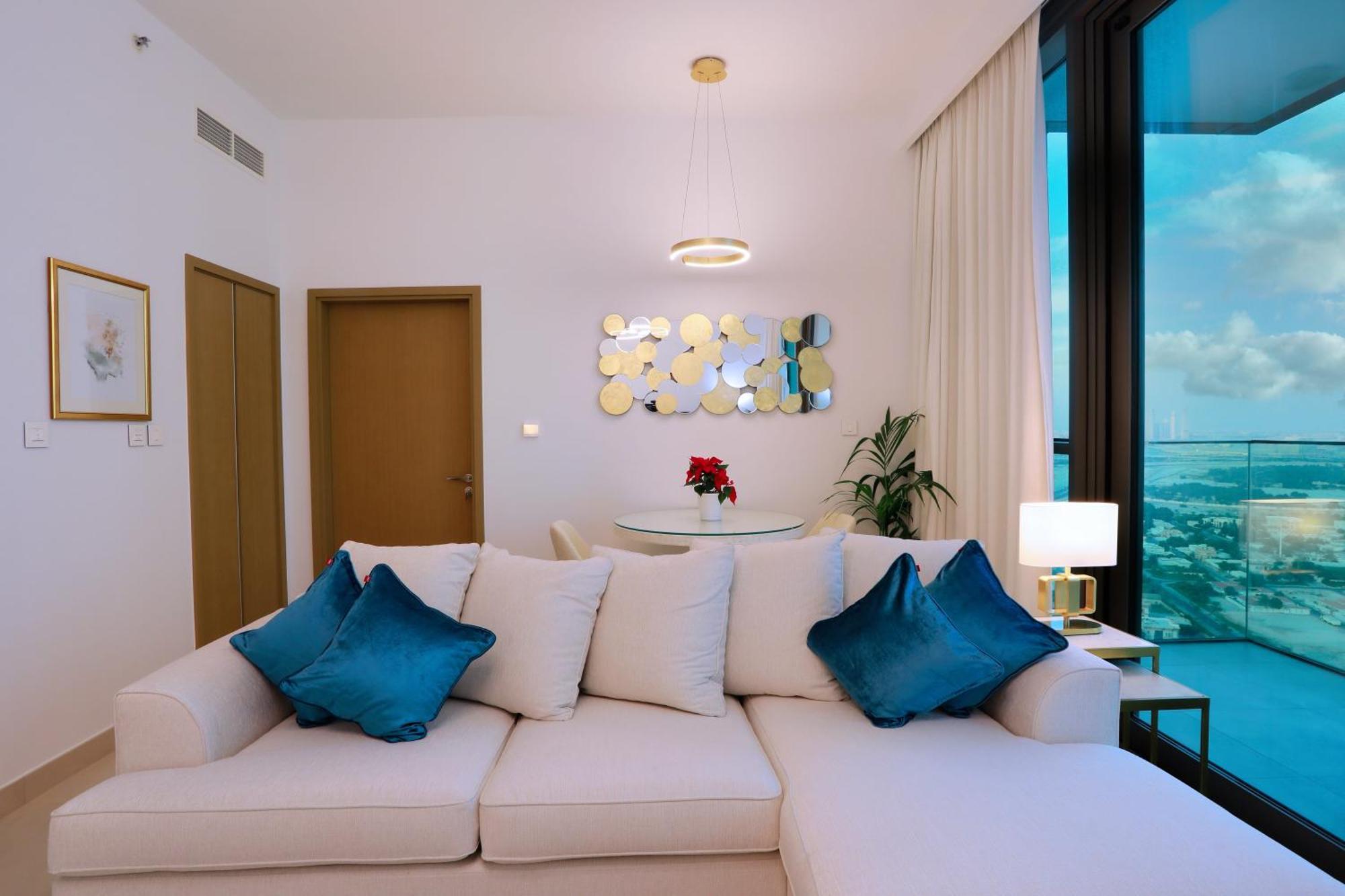 Elegant Apartment With Direct Access To Dubai Mall Exterior photo